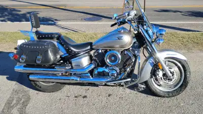 Yamaha v star annee2006 très bonne condition 54842km seulement bon pneux roule très bien 450 6124598...