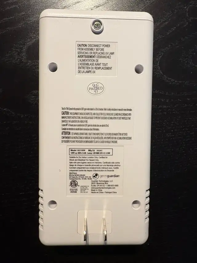 GermGuardian UV-C Air Sanitizer in Health & Special Needs in Laval / North Shore - Image 3