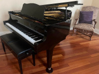 Yamaha Baby Grand Piano