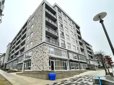 Spacious one bedroom in a 2 bed 1 bath condo on the fifth floor in corner of Balsam-Larch street. Wa...
