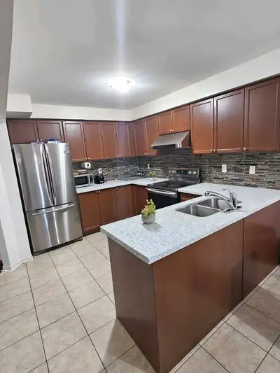 4 Bedroom House for rent in Brampton