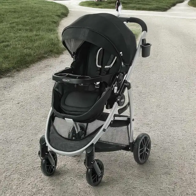 Graco Modes Pramette Stroller for Sale! in Strollers, Carriers & Car Seats in City of Toronto - Image 2