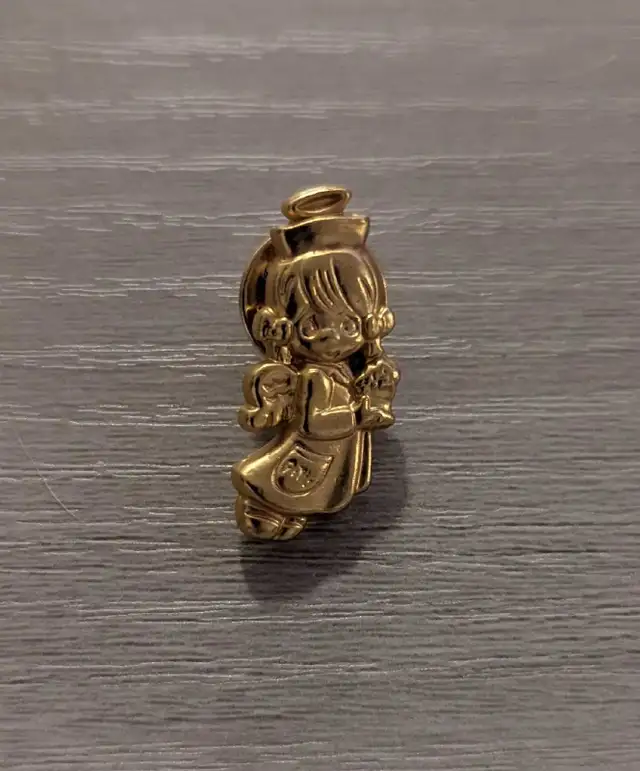 Precious Moments Angel Lapel Pin