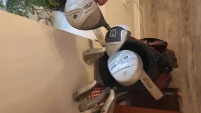(REDUCED)RH used golf clubs, View more