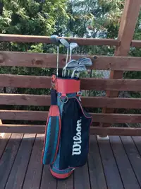 Wilson Golf Clubs Set with Bag