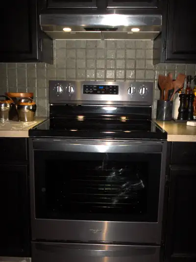 WHIRLPOOL 6.4 Cu Foot Black Stainless Electric Range, View more