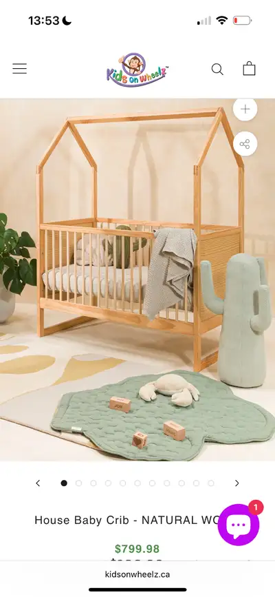 À vendre : Bassinette “House Baby Crib” en bois naturel – 450 $ Valeur neuve : 799,98 $ (voir photo)...