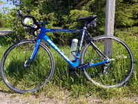 DEVINCI Monocoque Carbon Fibre Optimum CX Road Bike