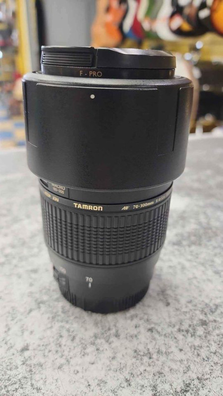 Lentille Tamron pour Canon 70-300mm dans Appareils photo et caméras  à Ville de Montréal - Image 2