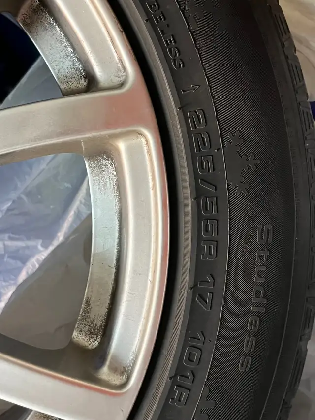 2012 Acura TL winter tires on17inch alloy rims 5x120bolt pattern in Tires & Rims in Markham / York Region - Image 5