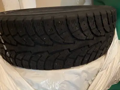 Selling four used Hankook 215/60R17 winter tires. Price: $130 per set. Please contact by sms or emai...
