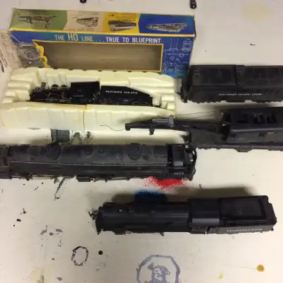 HO model train , View more