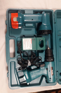 Makita Cordless Drill and Flashlight Combo Set with Hard Case