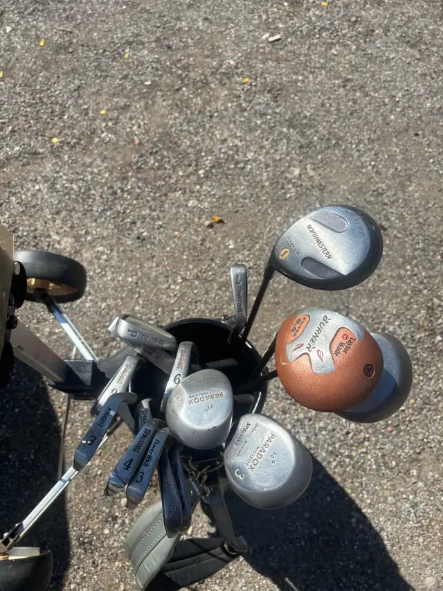 golf clubs in Golf in Kitchener / Waterloo - Image 4