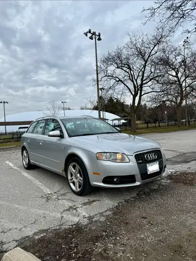 2008 Audi A4 Avant (wagon) S-Line with the 2.0T turbo and automatic transmission. 279,000 km. Strong...