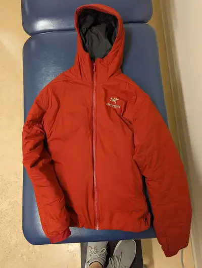 Arcteryx Atom, View more