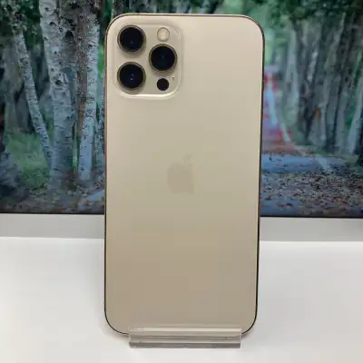 iPhone 13 Pro Max 128GB Gold colour for sale Normal/minimal wear as expected. Asking $400 No box Jus...