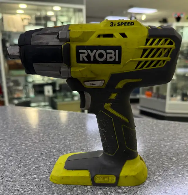 Ryobi 18V 1/2” Impact Wrench in Power Tools in Oshawa / Durham Region - Image 2