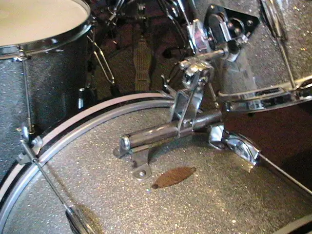 LATE 50's EARLY 60's"STEWART JAZZ KIT"(mij)Diamond Glass Glitter in Drums & Percussion in Windsor Region - Image 4