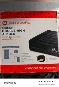 Queen air mattress 