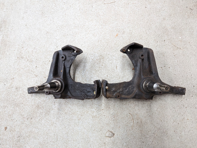 73-87 Chevy truck front stock height spindles. 1.25 hd rotor in Other Parts & Accessories in Kitchener / Waterloo