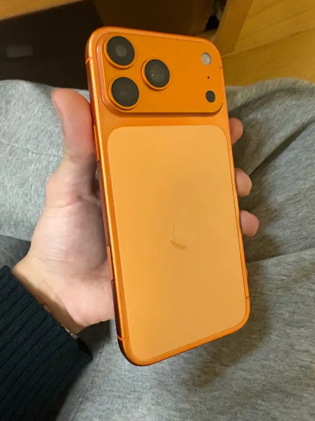 i phone 17 pro max in Cell Phones in Kitchener / Waterloo - Image 5