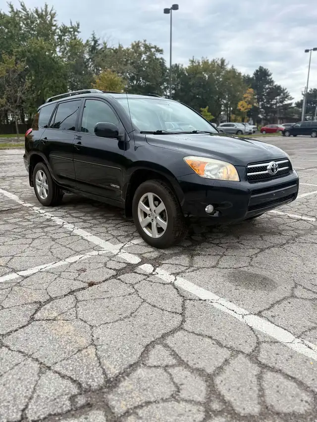 Toyota RAV4 Limited | Cars & Trucks | City of Toronto | Free local ...