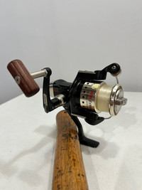 Penn FD1035 Extreme Reel. *LIKE NEW*