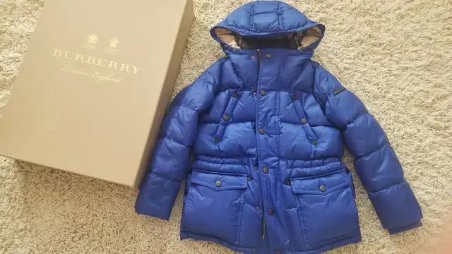 Burberry Children Down-filled Hooded Puffer Jacket *Brand New* in Kids & Youth in Markham / York Region - Image 3