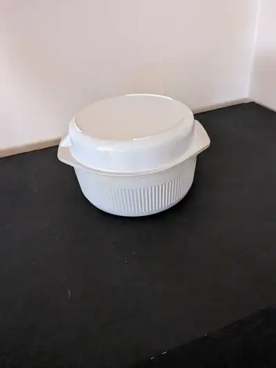 Contenant pour cuisson micro ondes 2 en 1, View more