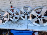 4 aluminum rims size 16 in good condition 