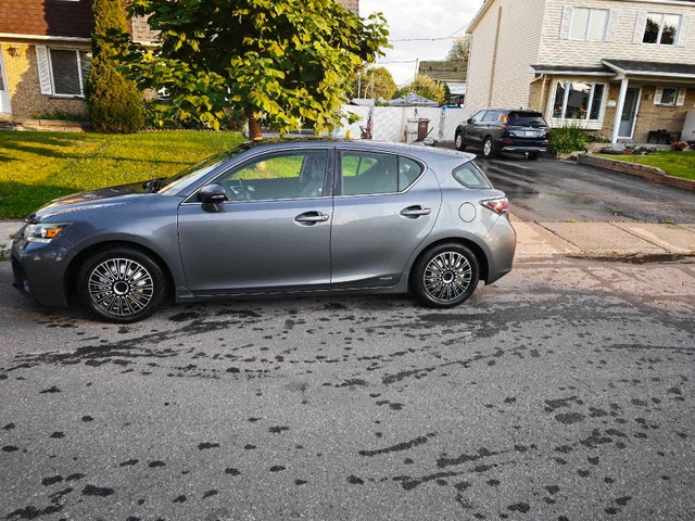 Lexus CT 200H. (Hybrid) — photo 2