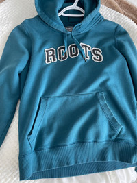 Women’s size small roots hoodie