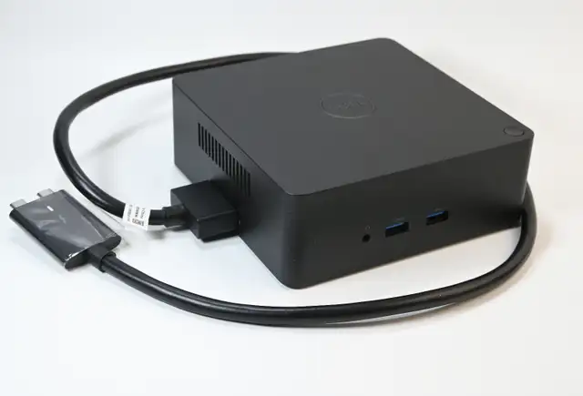 Dell K16A001 TB18DC HDMI USB-C Laptop Docking Station Dock Only in Laptop Accessories in City of Toronto - Image 7