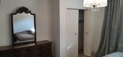 Large Room in Oliver available now. $1100/mo. All Inclusive. Large furnished room with king size bed...