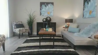 855 Elizabeth apartments $1465+ 2 bed, 1+ bath units