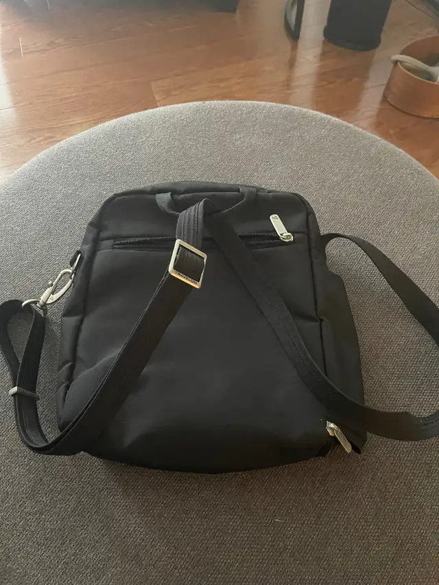 Sac convertible de voyage in Bags & Luggage in Longueuil / South Shore - Image 3