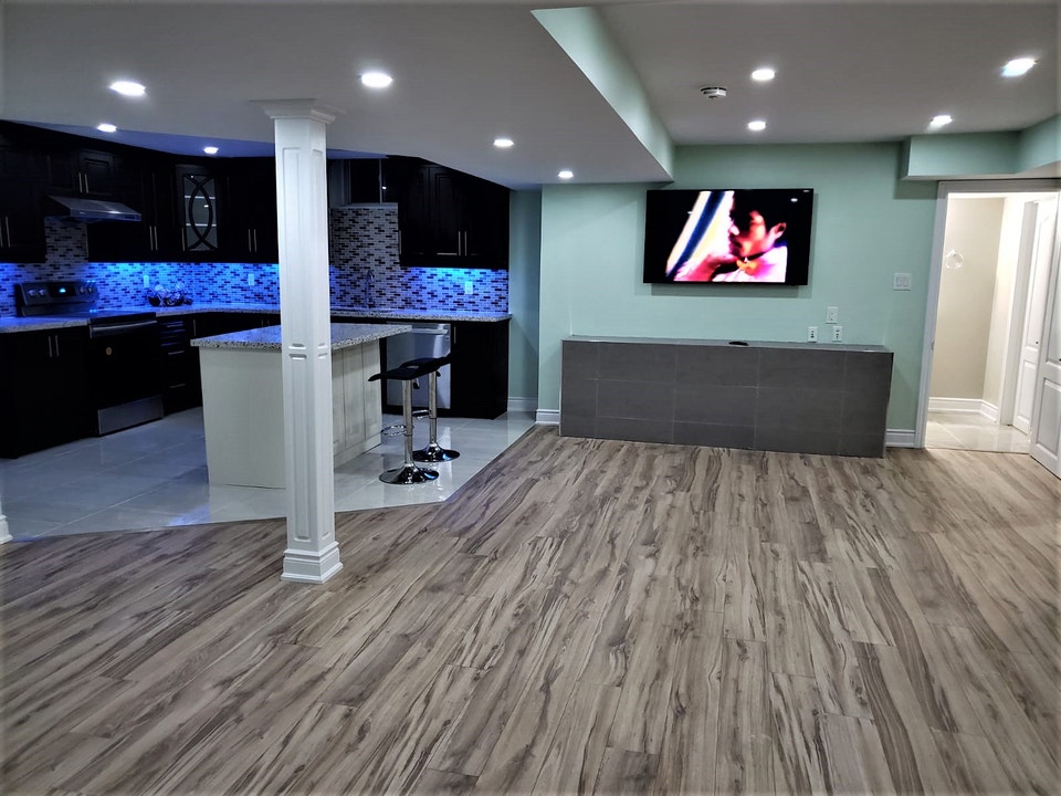 Large LEGAL Luxurious 2 BEDROOM basement for rent 2