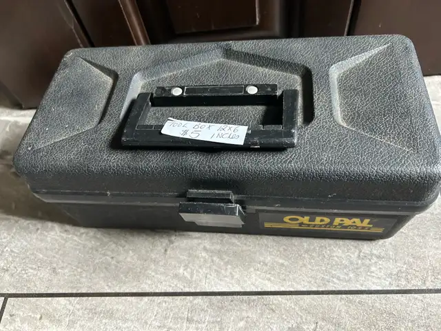 Old Pal Tackle Box64307895288067122