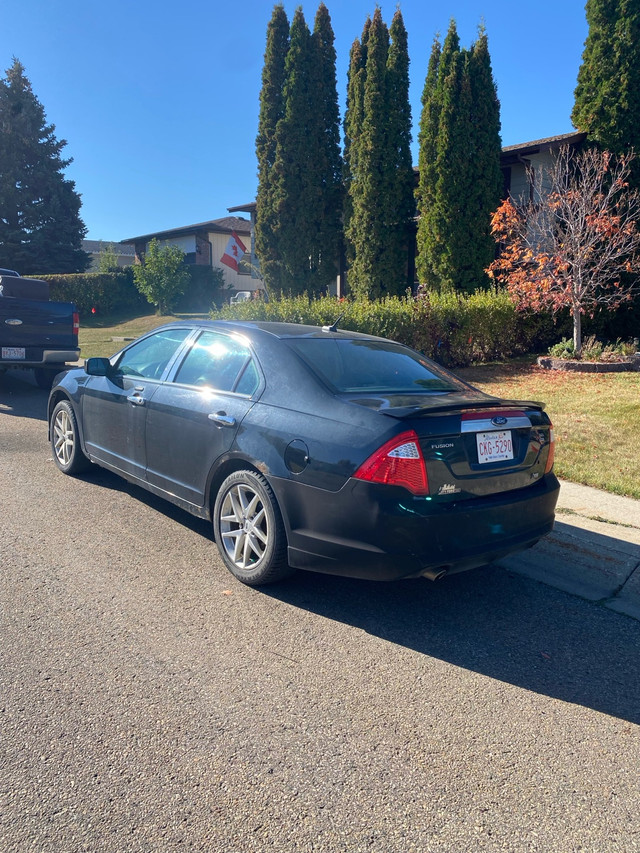 2010 Ford Fusion in Cars & Trucks in St. Albert - Image 3