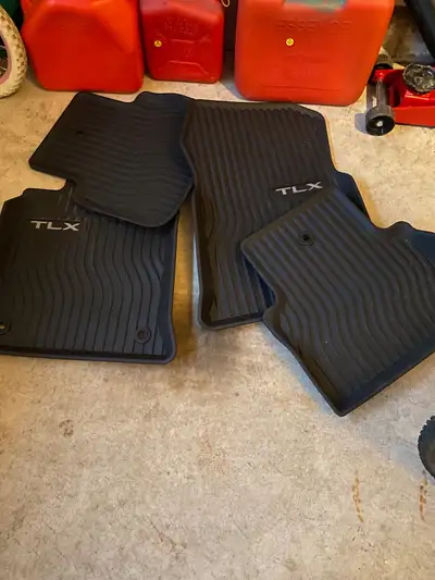 Acura TLX floor mats from a 2020 Acura TLX. Like new condition. Bought from dealership.