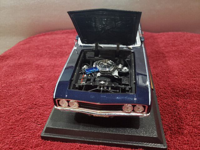 Maisto 1969 Ford Torino Talladega DieCast Special Edition 1 18th in Arts & Collectibles in Sarnia - Image 2