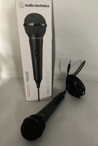 Microphone New with box