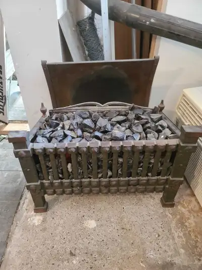 Antique electric fireplace.. works, View more