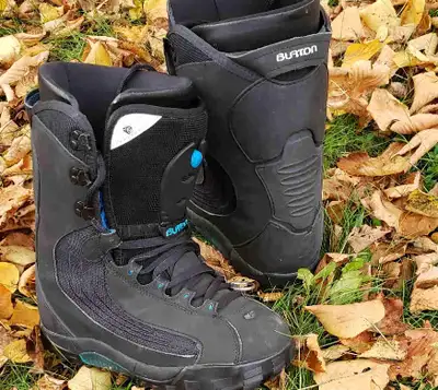 New BURTON Snowboard Boots size 9, View more