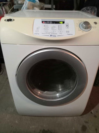 MAYTAG CLOTHES DRYER 