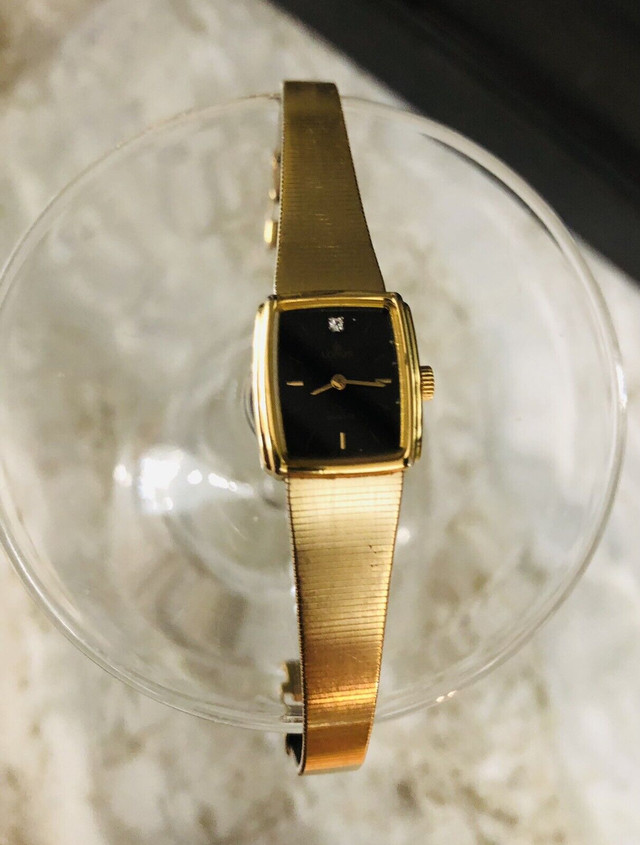 Vintage Women’s LOTUS Gold-tone Watch in Jewellery & Watches in Barrie - Image 2