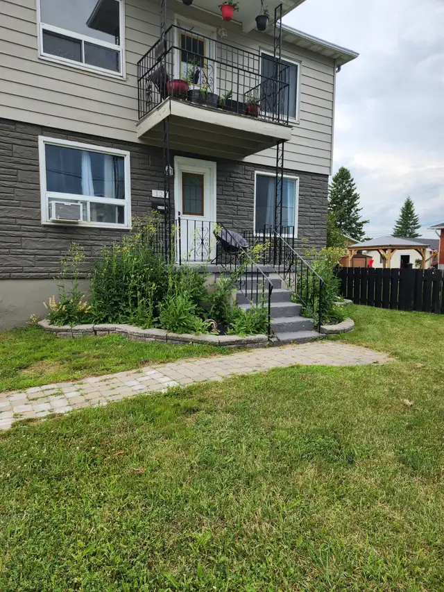 123 NEW ST, CORNWALL - MODERN 3 BDRM