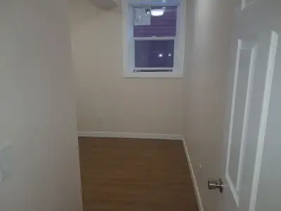 TWO BEDROOMS FURNISHED WALKOUT SUITE IN NOLAN HILL NW
