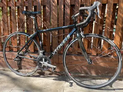 2008 Specialized Allez Sport (49”) in near mint condition. This single owner bike was purchased new...